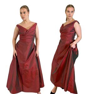 Catherine Regehr Vintage  Silk Taffeta !! BurgundyGown, Size L (10-12)